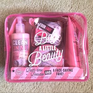 Never opened soap&glory gift bath and beauty bag